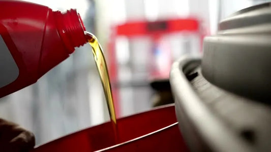 Motor Oil Shortage 2026: Another Reason EVs Avoid ICE Maintenance Headaches
