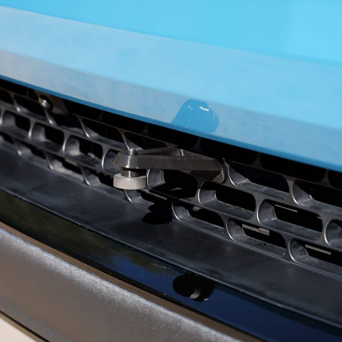 No-Drill Front Bumper 1/4"-20 Accessory Mount for Rivian R1T & R1S